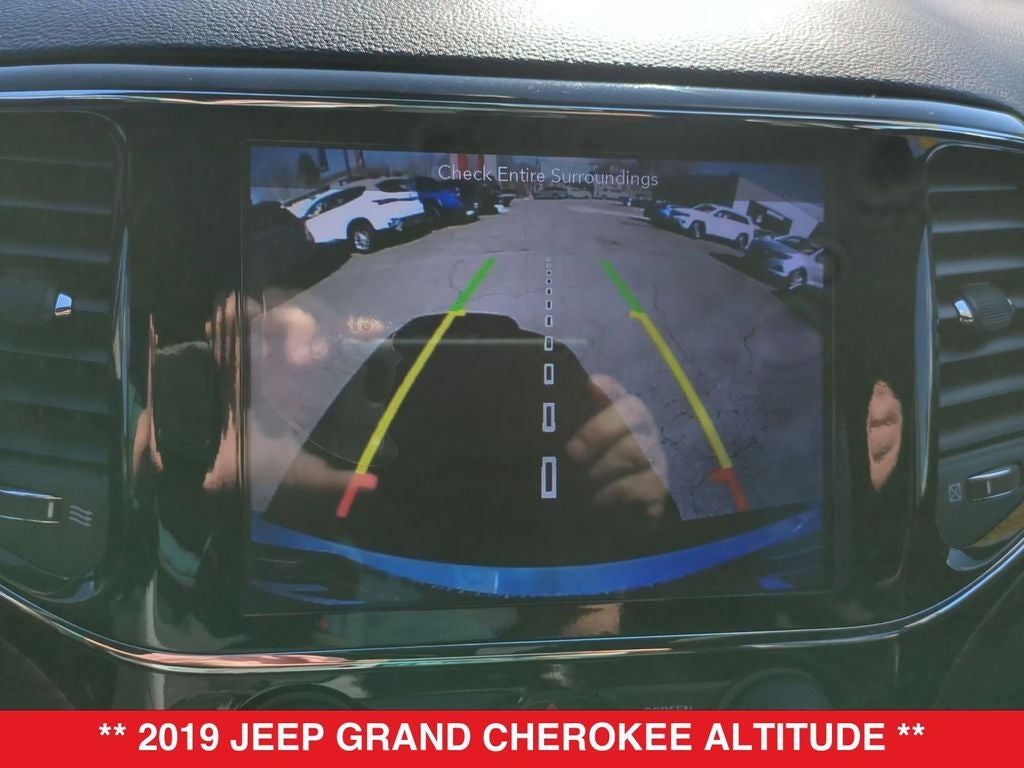 2019 Jeep Grand Cherokee Altitude