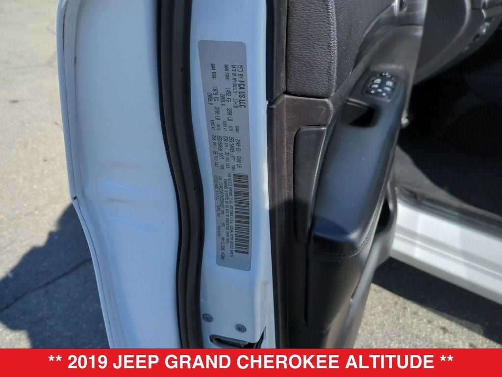 2019 Jeep Grand Cherokee Altitude