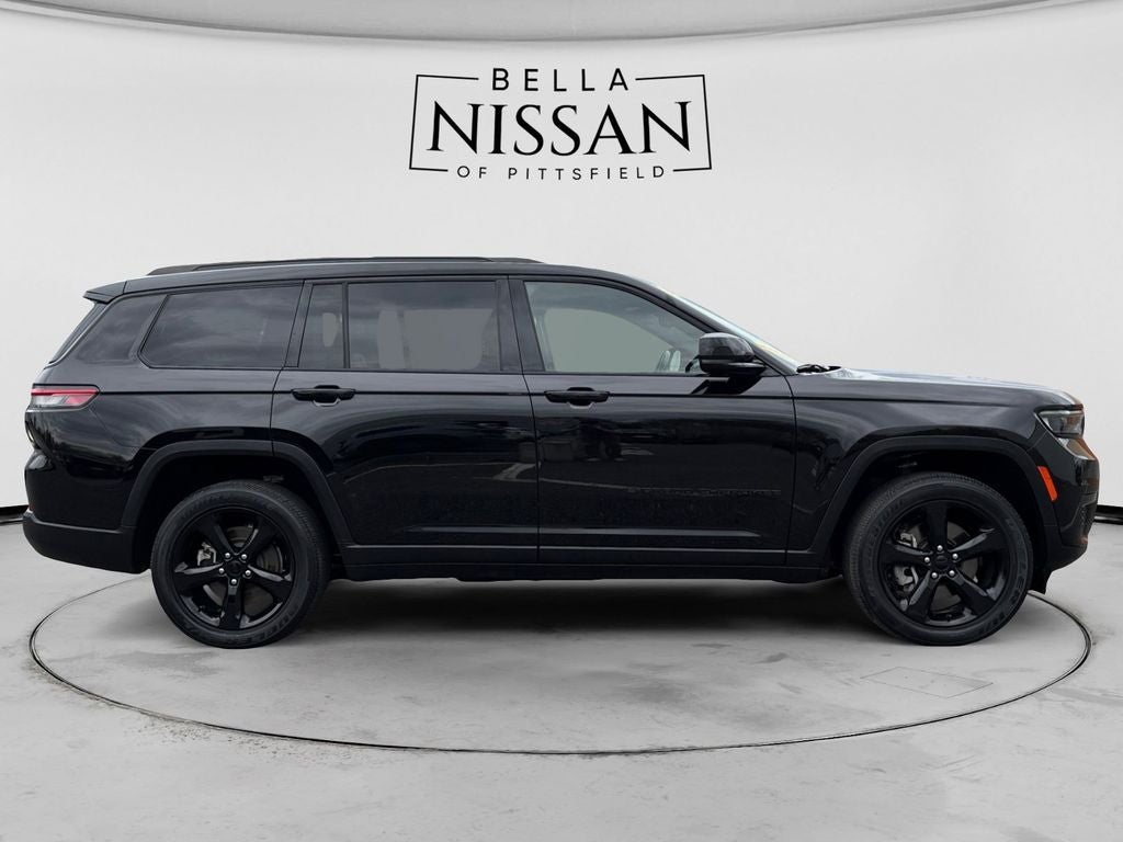 2022 Jeep Grand Cherokee L Altitude