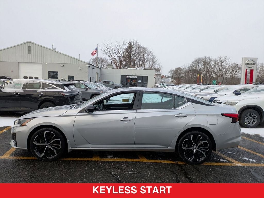 2023 Nissan Altima 2.5 SR