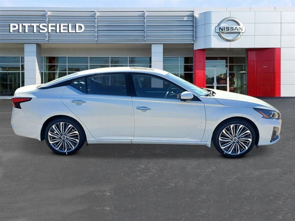 2025 Nissan Altima 2.5 SL