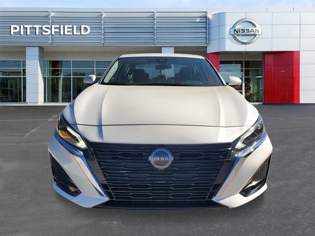 2025 Nissan Altima 2.5 SL