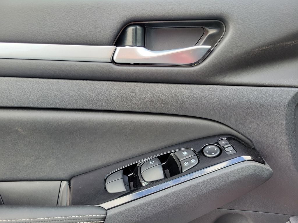 2025 Nissan Altima 2.5 SL