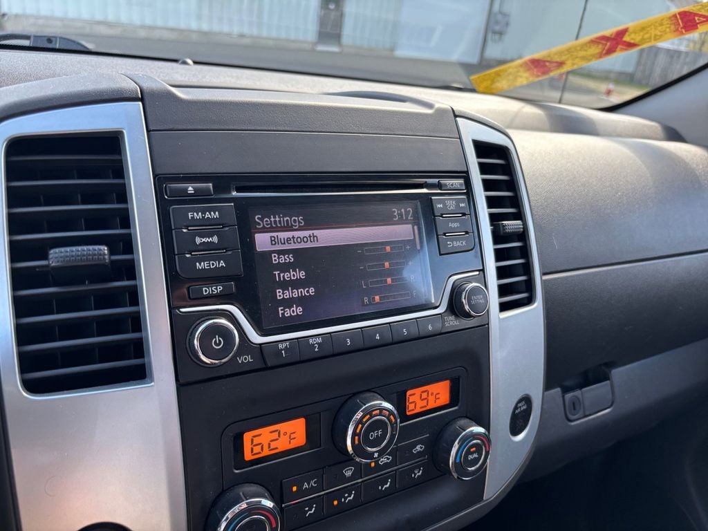 2016 Nissan Frontier SV