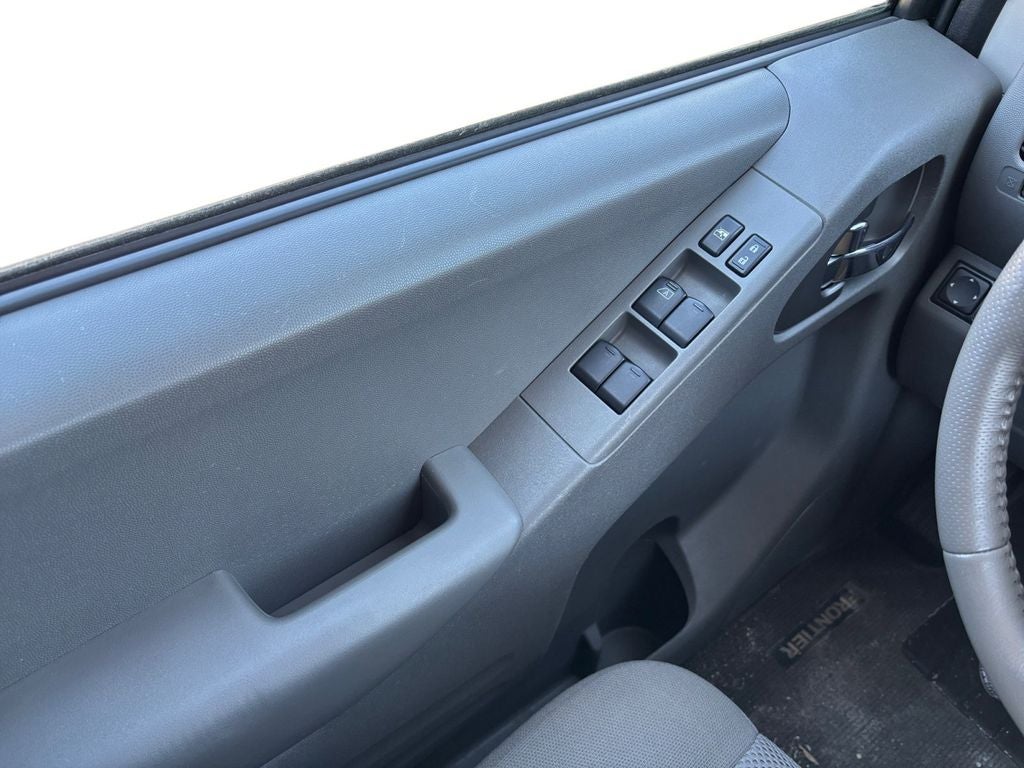 2017 Nissan Frontier SV