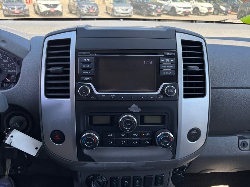 2017 Nissan Frontier SV
