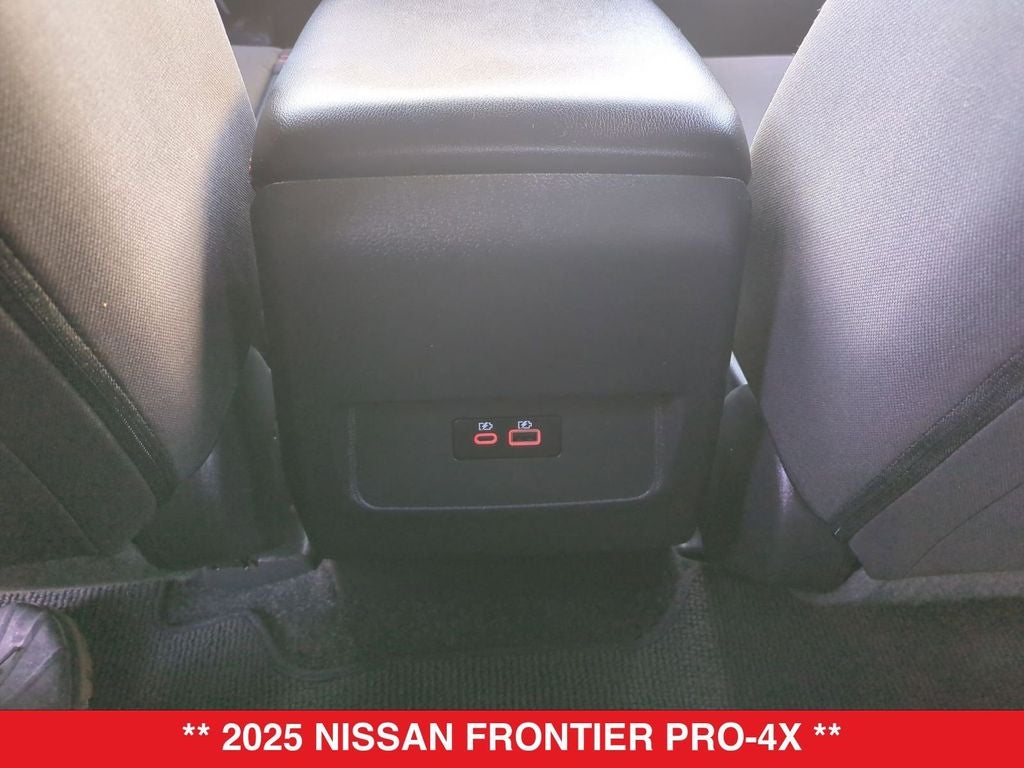 2025 Nissan Frontier PRO-4X