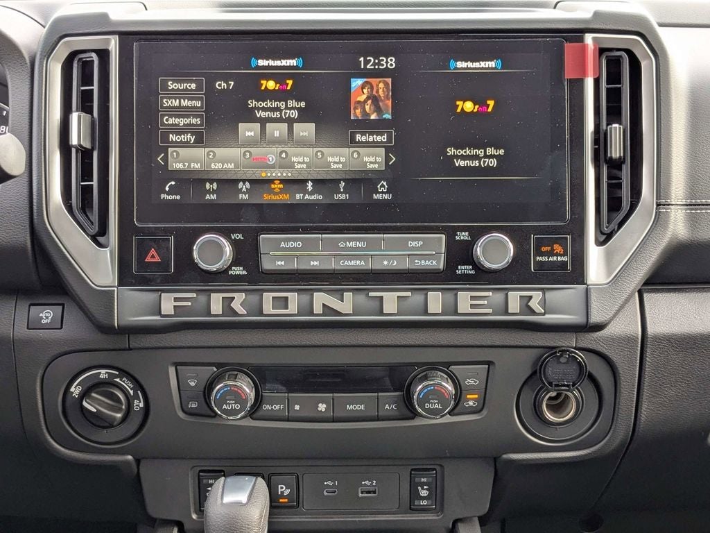 2026 Nissan Frontier SV