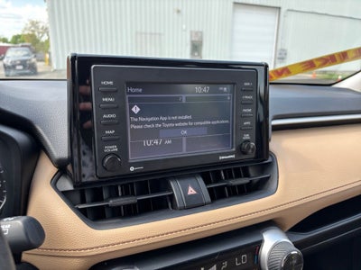 2020 Toyota RAV4 Hybrid XLE