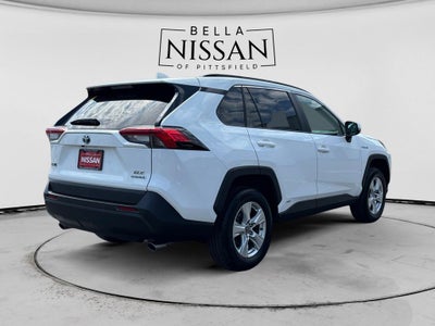 2020 Toyota RAV4 Hybrid XLE
