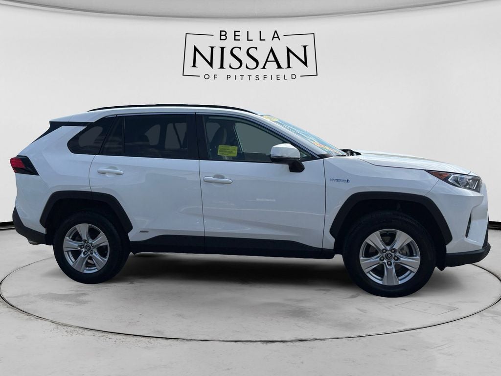 2020 Toyota RAV4 Hybrid XLE