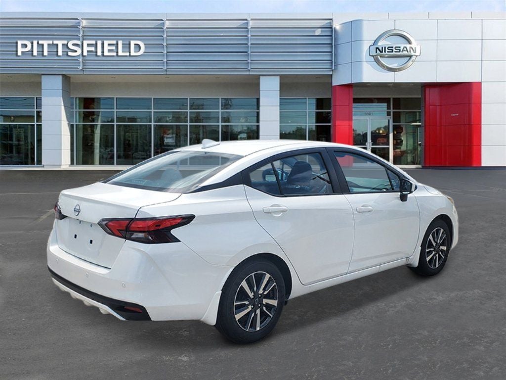 2025 Nissan Versa 1.6 SV