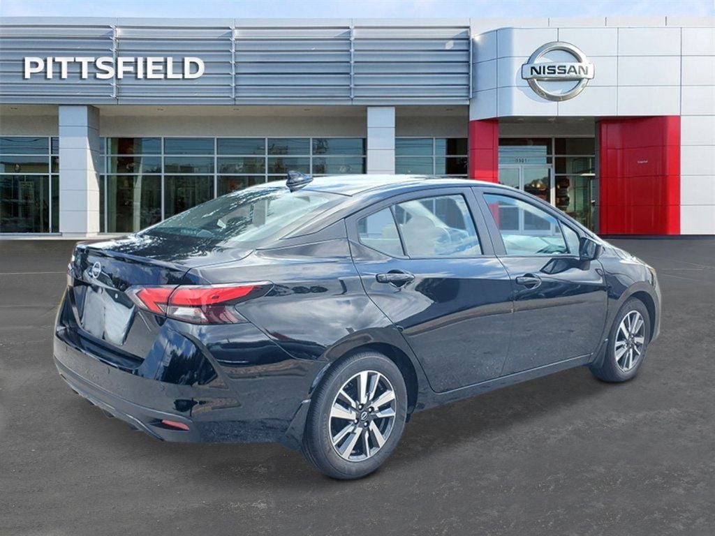 2025 Nissan Versa 1.6 SV