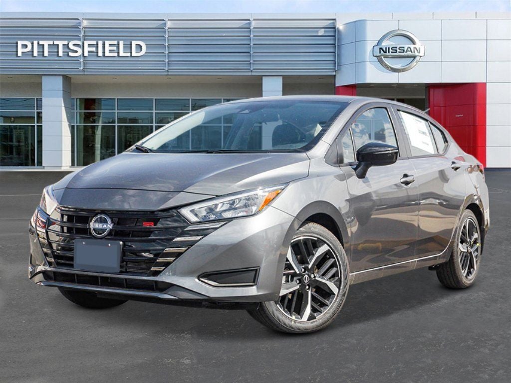 2025 Nissan Versa 1.6 SR
