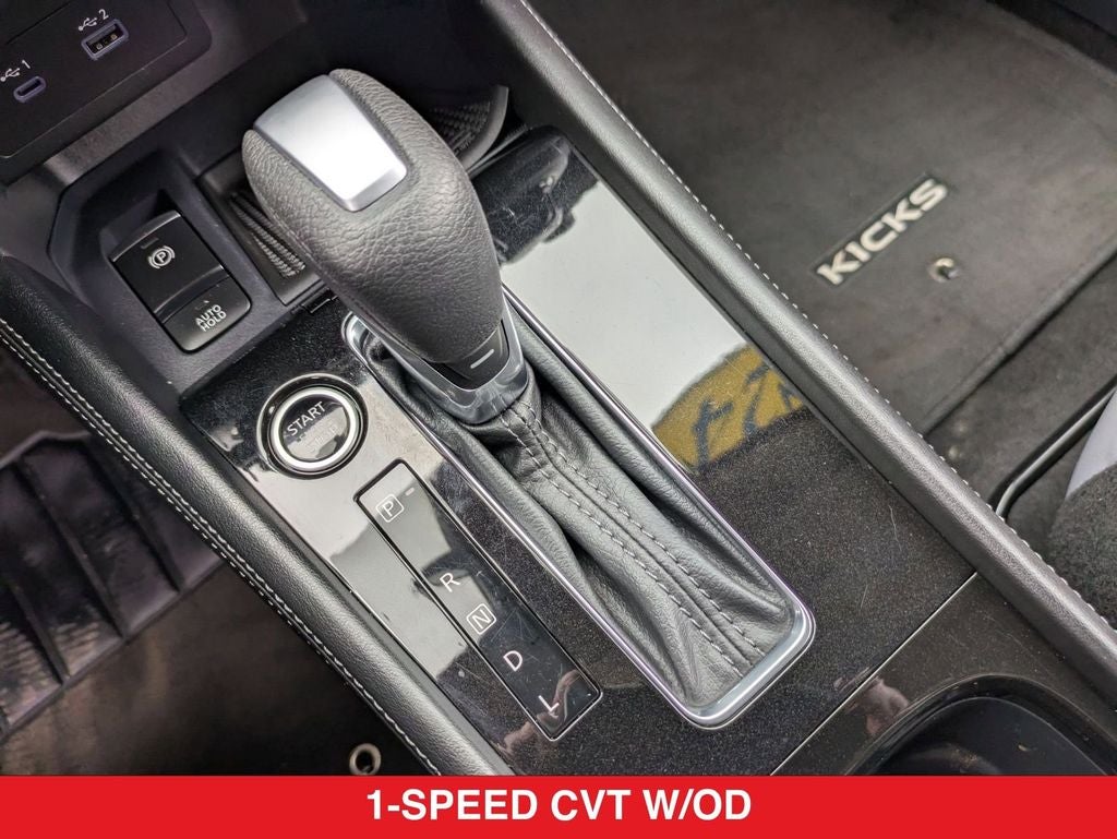 2024 Nissan Kicks SR