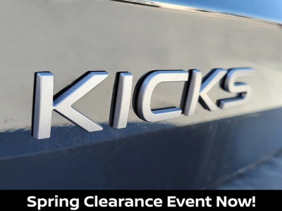 2026 Nissan Kicks SR