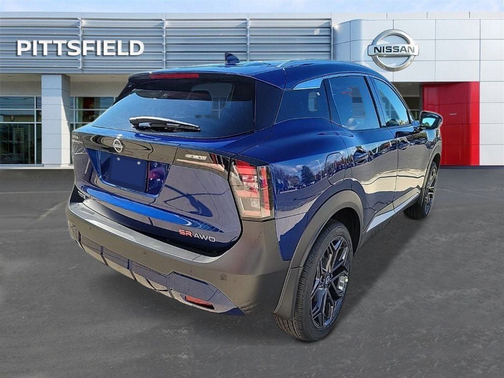 2026 Nissan Kicks SR