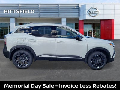 2026 Nissan Kicks SR