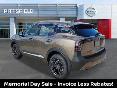 2026 Nissan Kicks SR