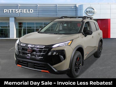 2026 Nissan Rogue Rock Creek