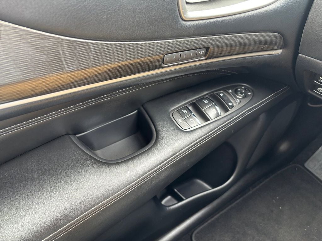 2019 INFINITI QX60 LUXE