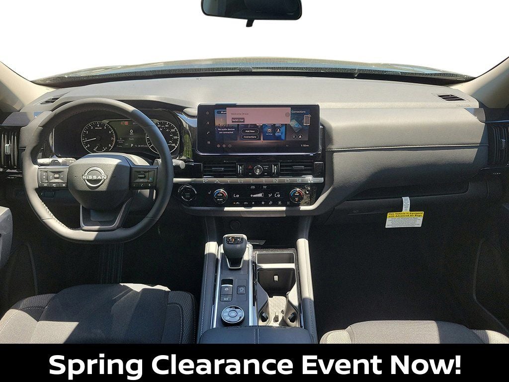 2026 Nissan Pathfinder SV