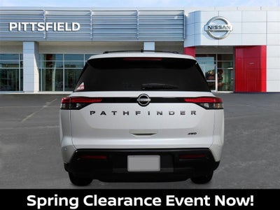 2026 Nissan Pathfinder SV