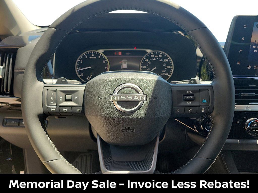2026 Nissan Pathfinder SV