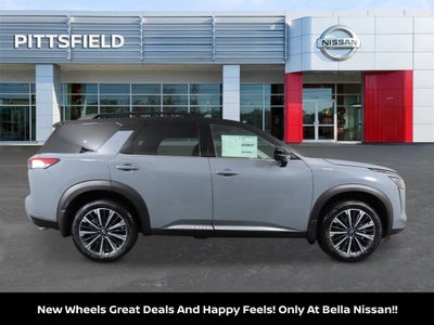 2026 Nissan Pathfinder Platinum