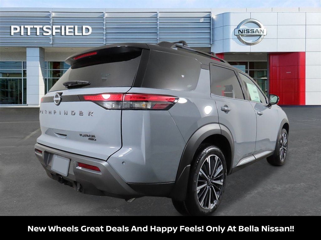 2026 Nissan Pathfinder Platinum