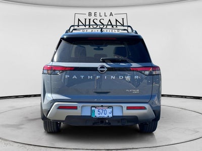 2025 Nissan Pathfinder Platinum