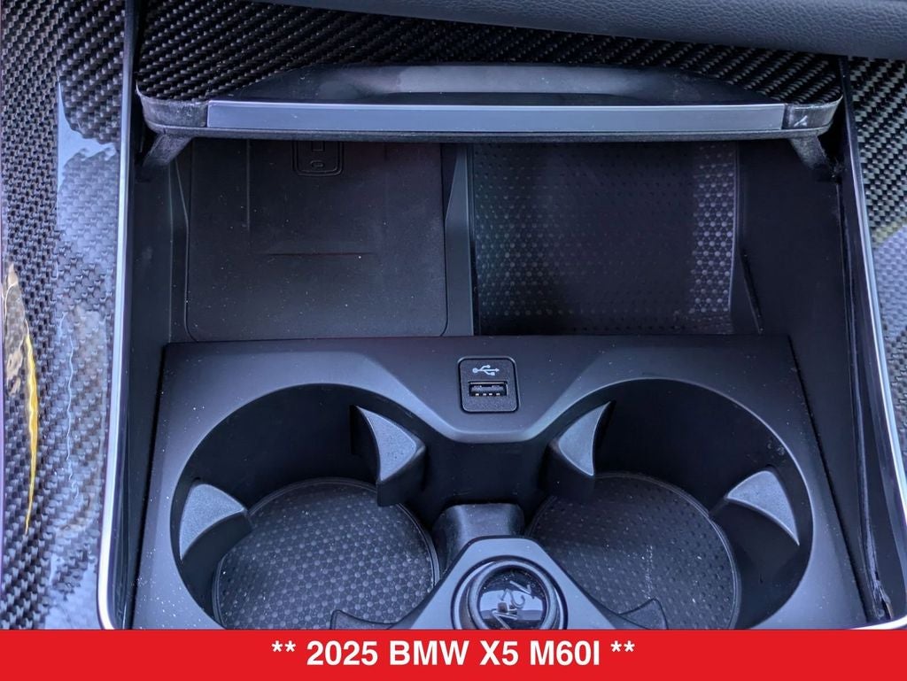 2025 BMW X5 M60i