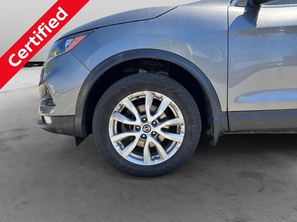2022 Nissan Rogue Sport SV