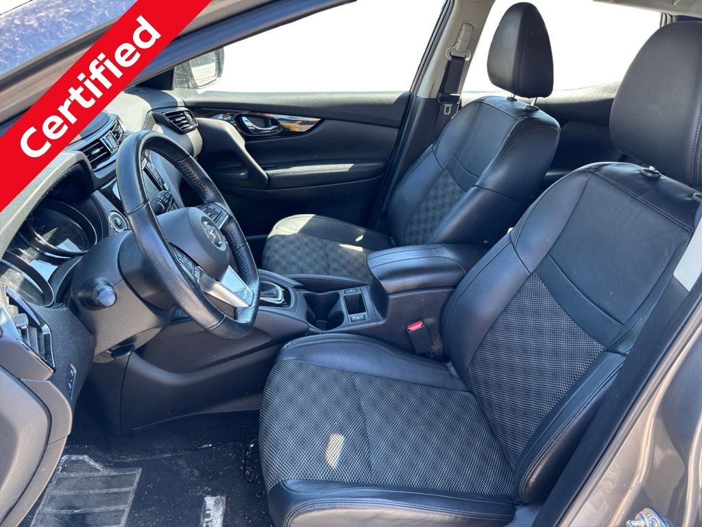 2022 Nissan Rogue Sport SV