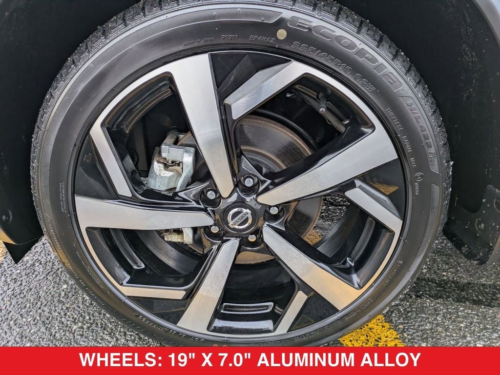 2022 Nissan Rogue Sport SL