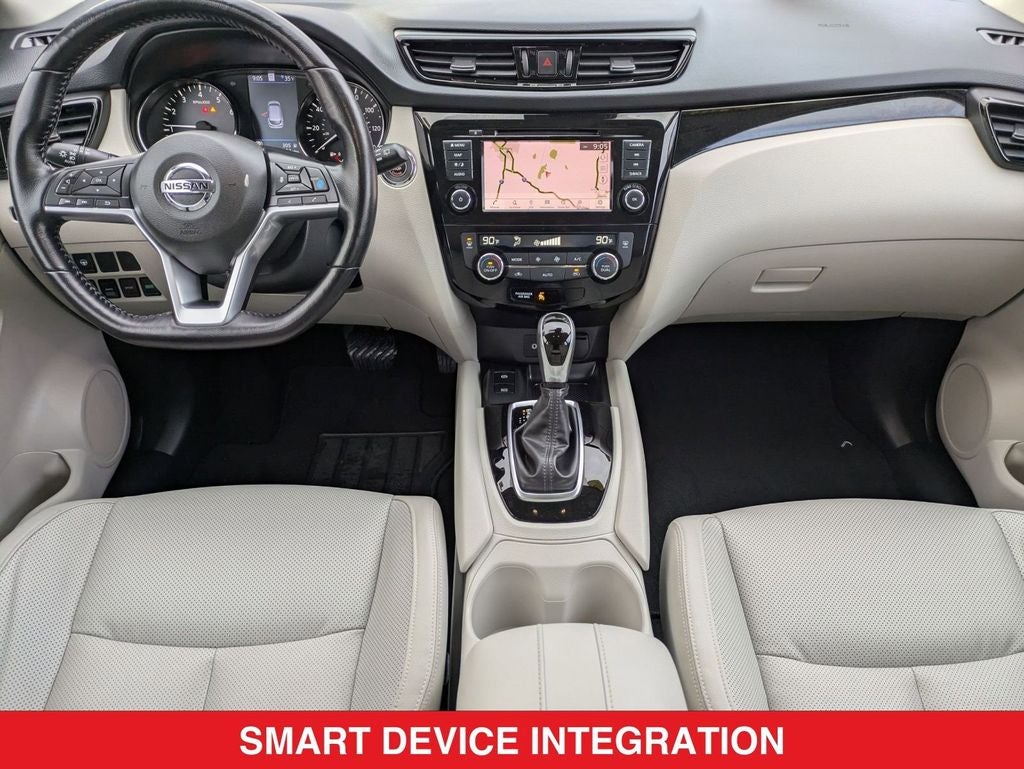 2022 Nissan Rogue Sport SL