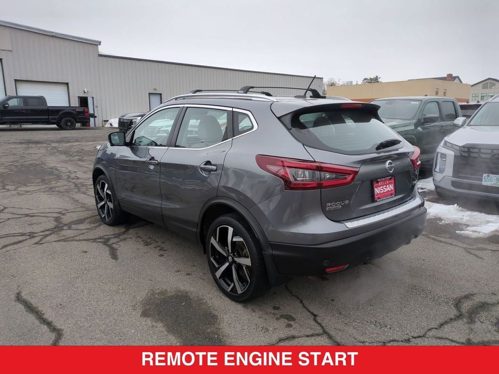 2022 Nissan Rogue Sport SL