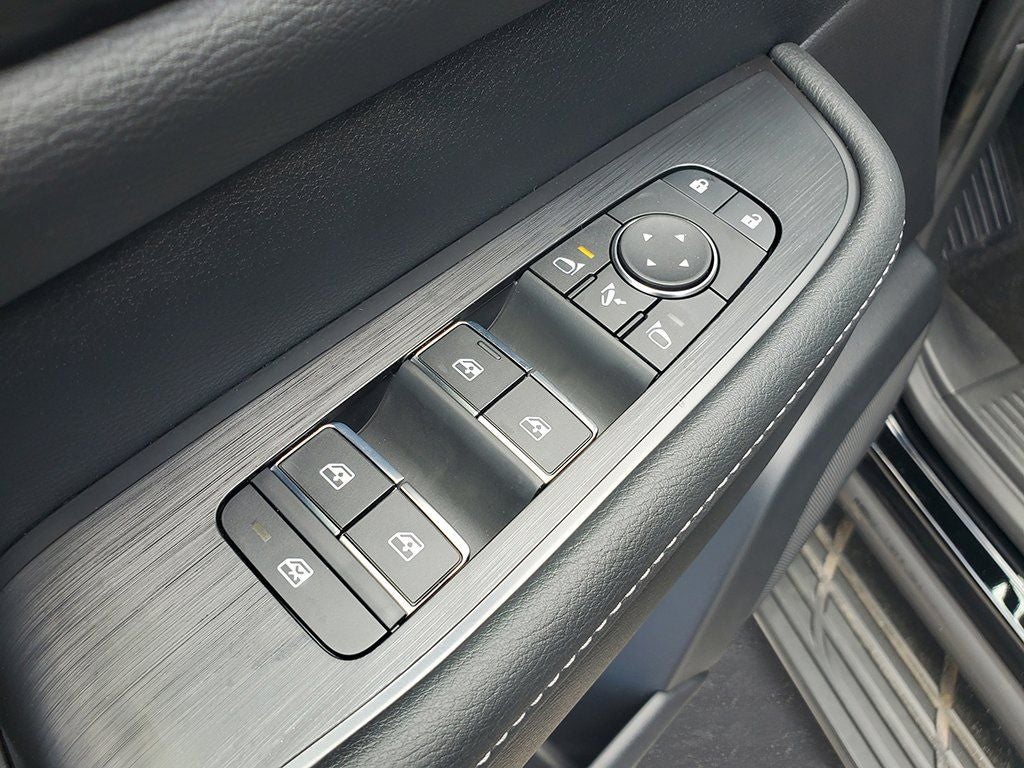 2025 Nissan Armada SL