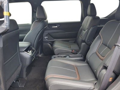 2025 Nissan Armada SL