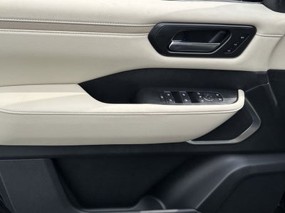 2025 Nissan Armada Platinum