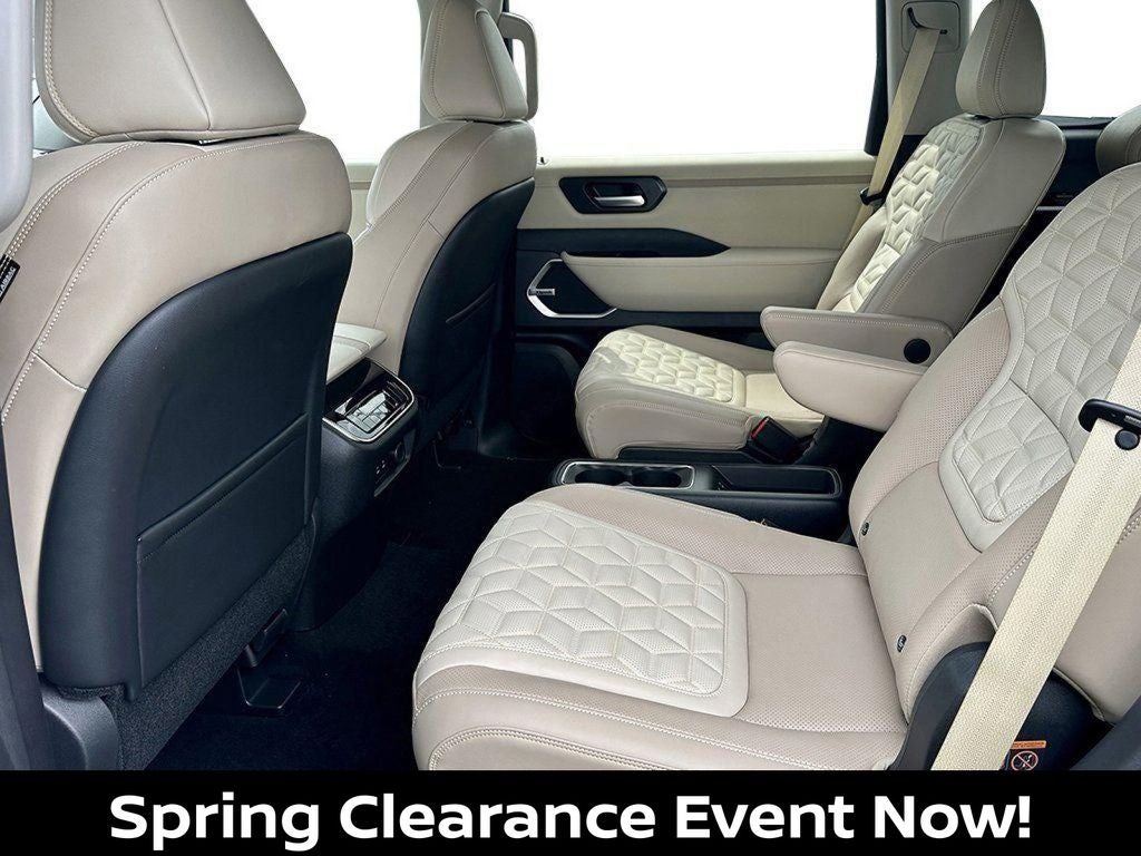 2025 Nissan Armada Platinum