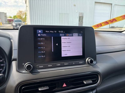2022 Hyundai Kona SEL