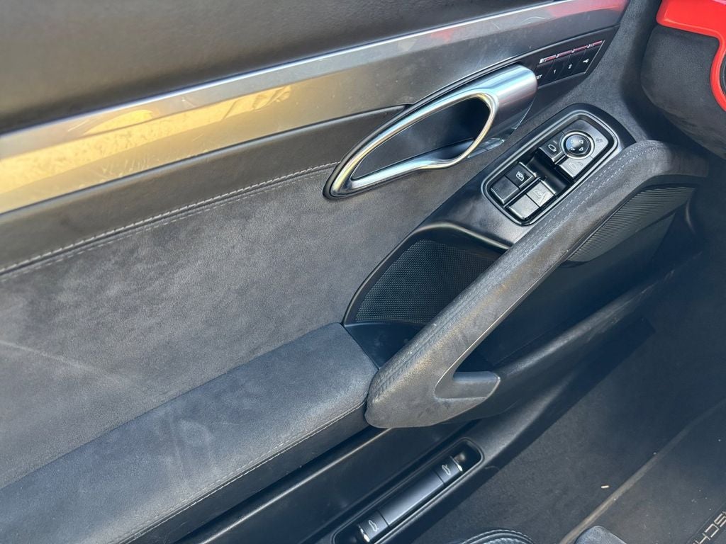 2016 Porsche Cayman GTS