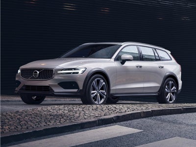 2020 Volvo V60 Cross Country T5